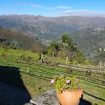 Quinta Da Riba Ma 乡村民宿 *