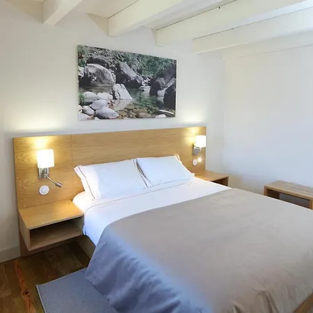 Quinta Da Riba Má Santa Leocadia (Braga)