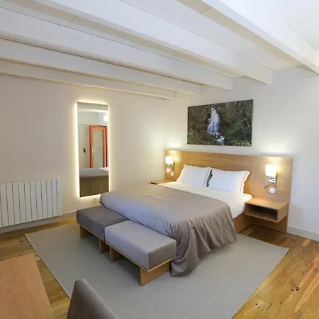 Quinta Da Riba Ma 컨트리하우스