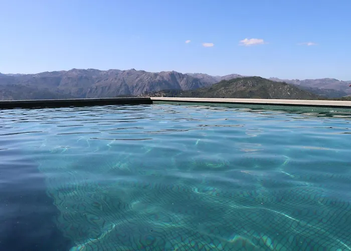 Quinta Da Riba Má * Santa Leocadia (Braga)