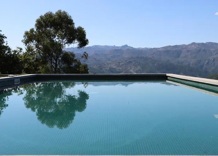 Casa de Campo Quinta Da Riba Má Santa Leocadia (Braga)